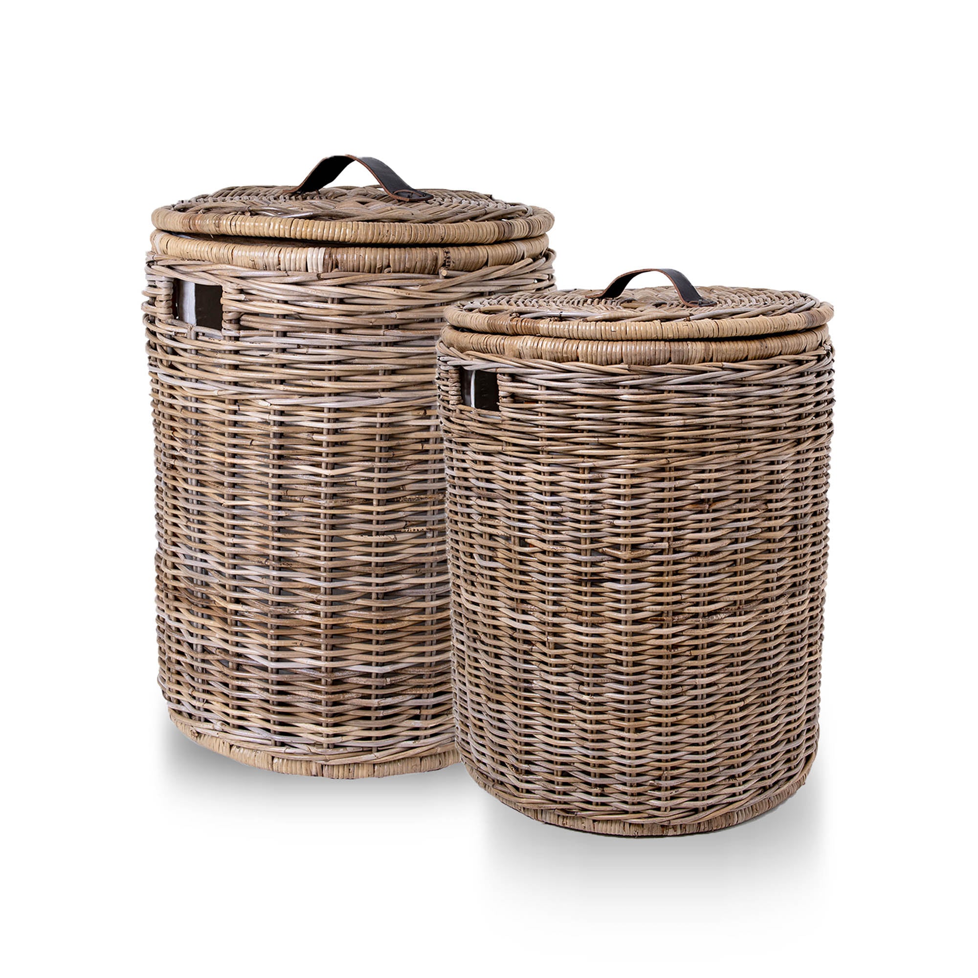 Round Natural Wicker Laundry Hamper with Practical Detail - Image 3